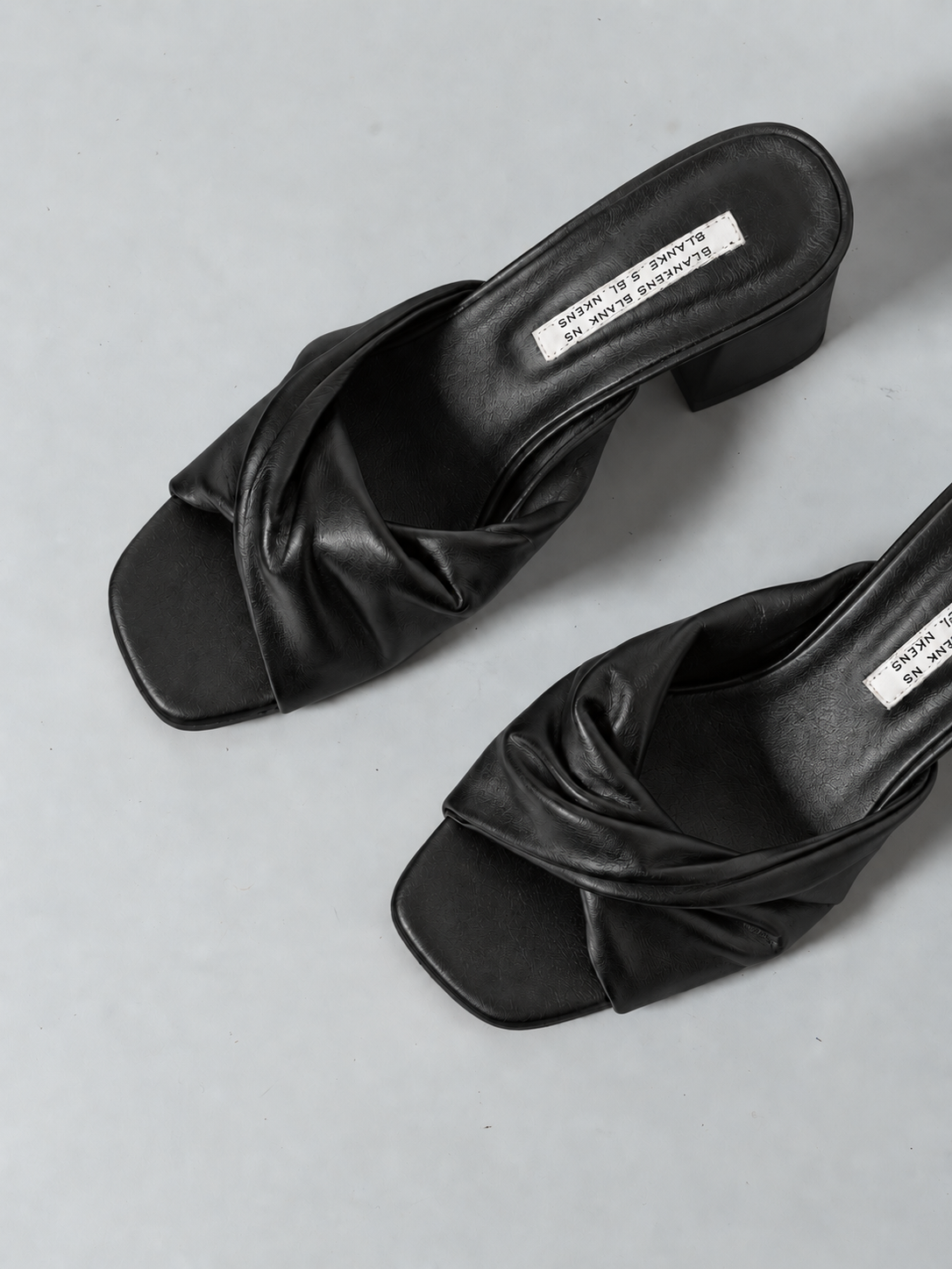The Marla Black Leather — view 5
