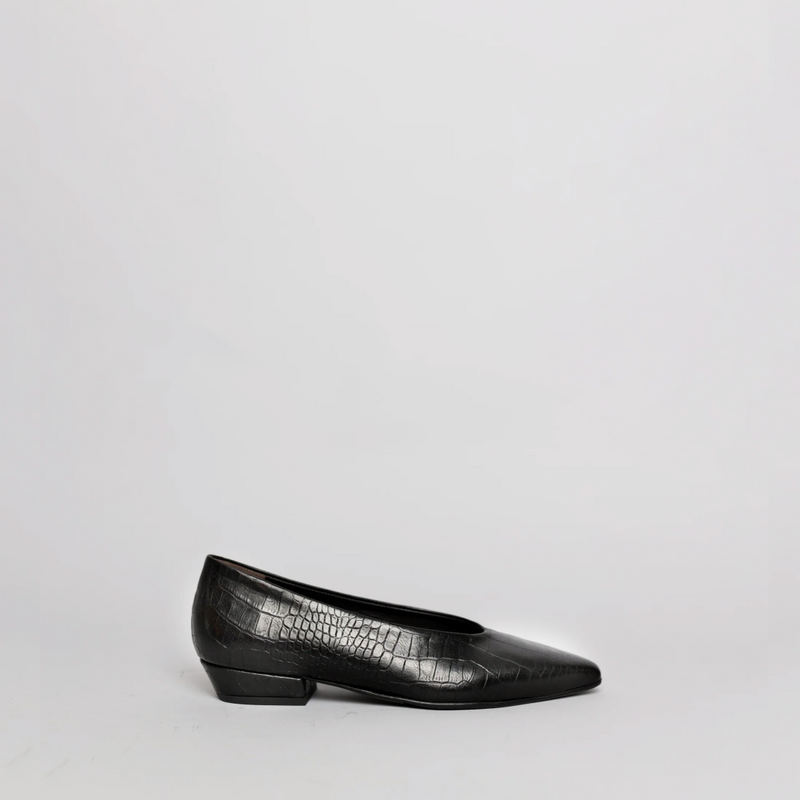THE BRIDGET BLACK CROC