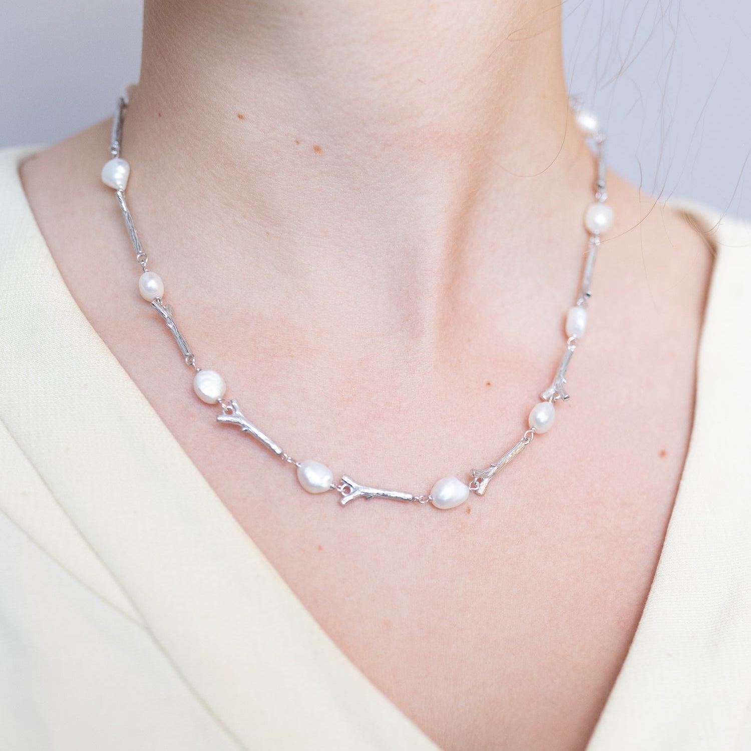 Blankens Stick and Pearl Silver Necklace